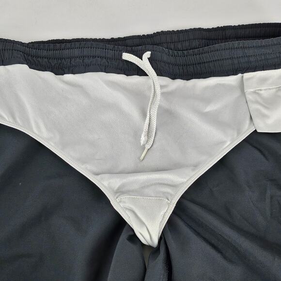 NIKE WOMEN'S VINTAGE BLACK ATHLETIC RUNNING SHORTS WITH PINK ACCENTS SIZE XL - Picture 4 of 10